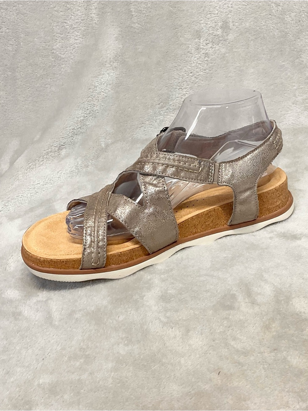 Clarks Women's Metallic Taupe Strappy Sandals - Picture 4 of 8